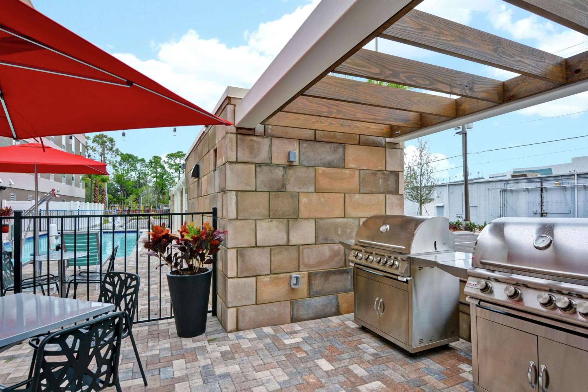 Home2 Suites By Hilton Daytona Beach Speedway Ngoại thất bức ảnh