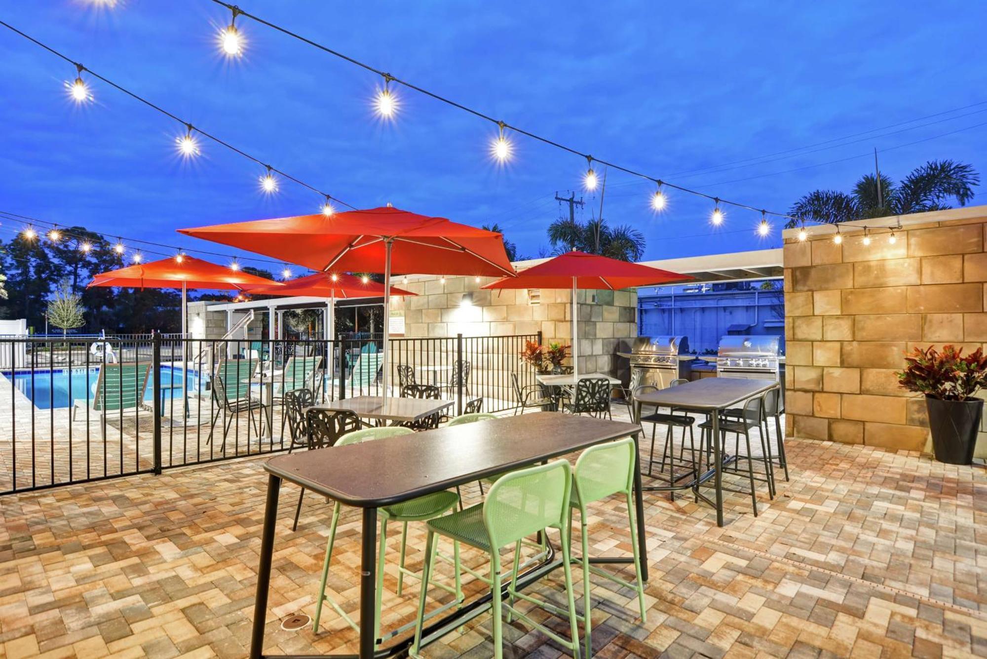 Home2 Suites By Hilton Daytona Beach Speedway Ngoại thất bức ảnh